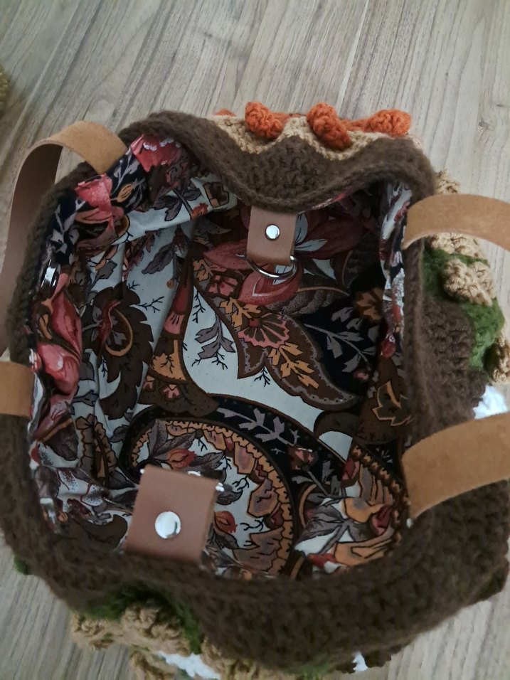 Kahverengi Çiçek Desenli Örgü Bohem Çanta - Görsel 4