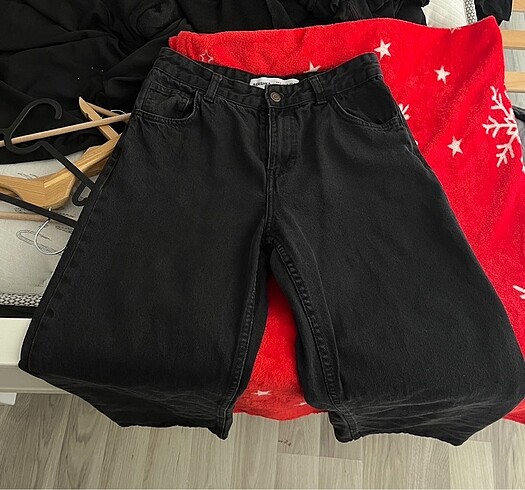 Bershka Pantolon