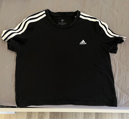 Adidas Tişort