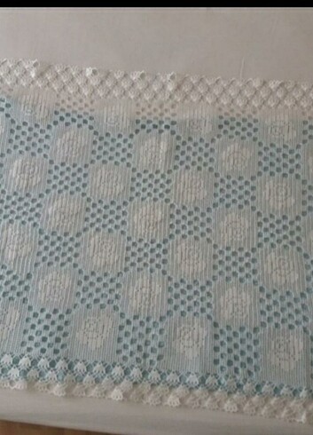 60×95 cm ölçülerinde küçük masa örtüsü - Görsel 2
