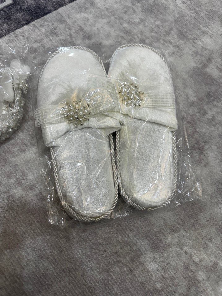 İnci İşlemeli lohusa tavı ve terliği - Görsel 2