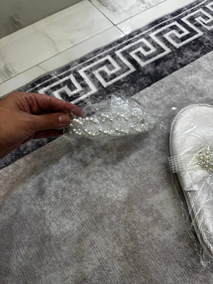 İnci İşlemeli lohusa tavı ve terliği - Görsel 4