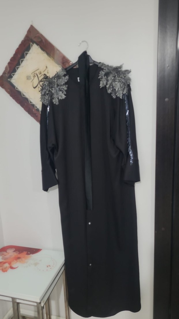 omuzları işlemeli  abaya - Görsel 2