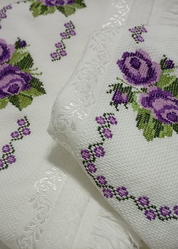  Beden mor Renk Mor Nakışlı Geleneksel Havlu Seti