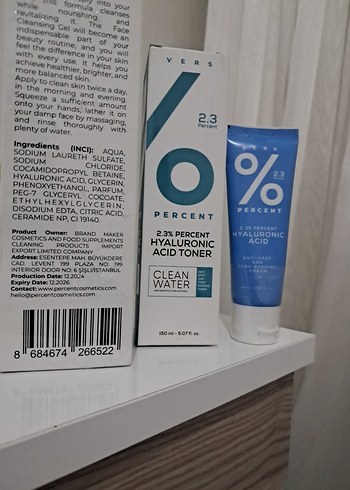 %2.3 Hyaluronik Asitli Leke Karşıtı Yüz Bakım Seti - Görsel 3