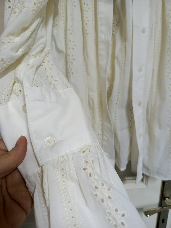 Nakışlı Beyaz Keten Bohem Gömlek - Görsel 2