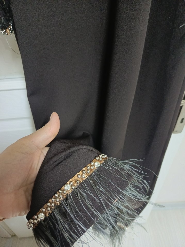 Siyah Püsküllü Uzun Kollu Uzun Elbise - Görsel 3