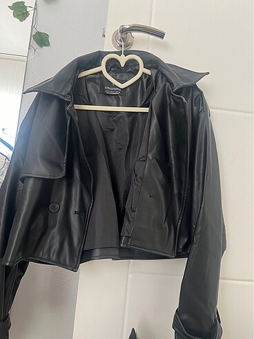Stradivarius Crop deri ceket