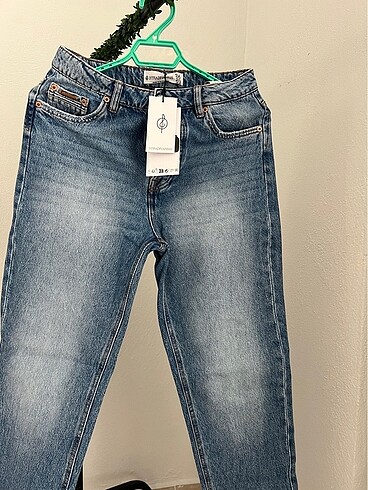 Stradivarius jeans