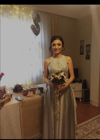 Gümüş renk Abiye