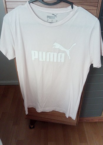 Puma Beyaz Baskılı Kısa Kollu tişört