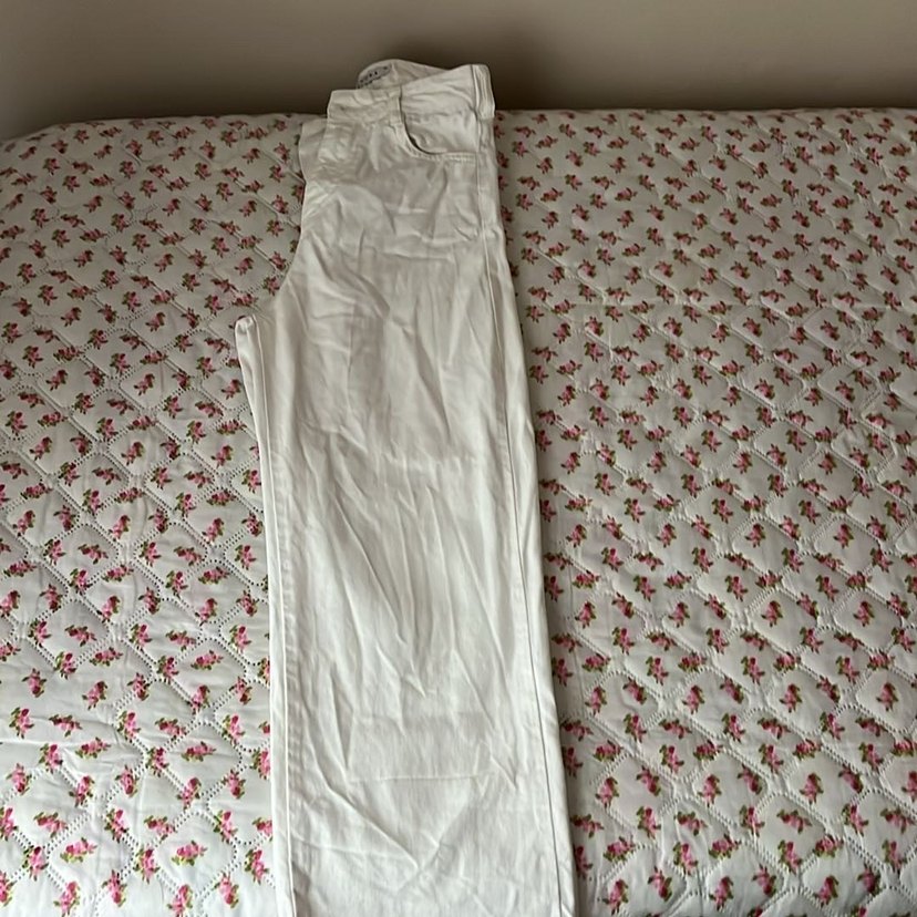 Beyaz kesik paça manuka marka pantolon - Görsel 4