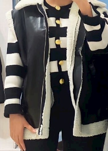 Düğmeli Siyah Beyaz Çizgili Kadın Hırka S/36 beden - Görsel 3