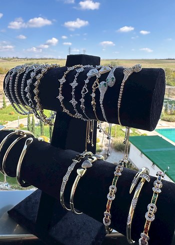 Bohem Tarzı Boncuklu Altın Bileklikler - Görsel 3