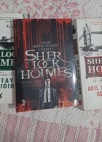 Sherlock Holmes 3lu Roman serisi
