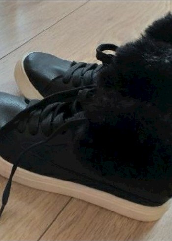 H&M Siyah Kürklü Çocuk Bot