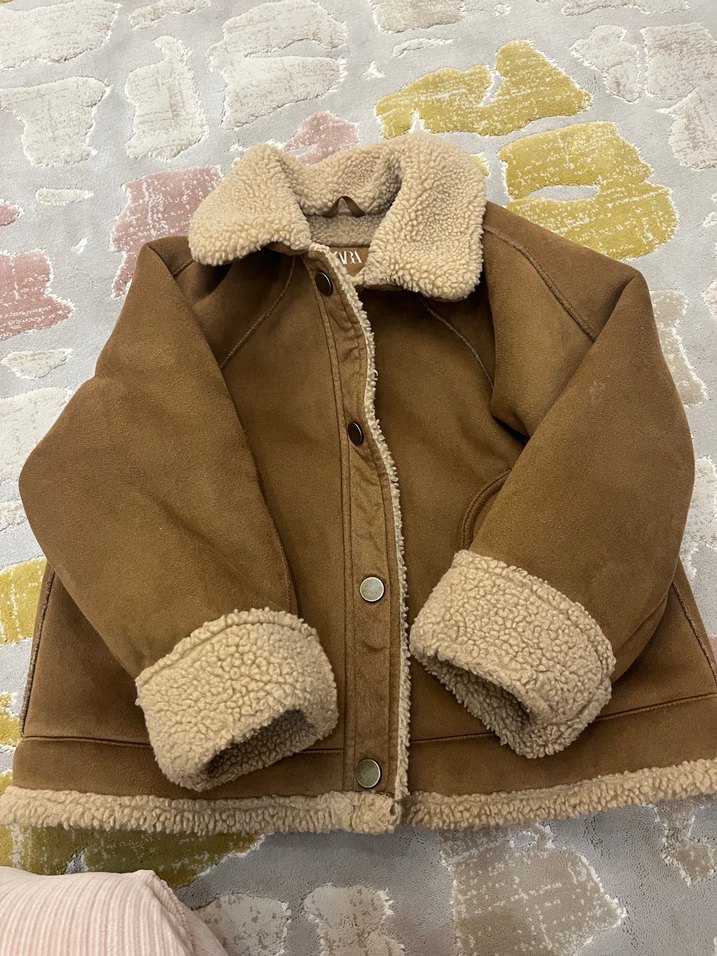 Kız Çocuk Bej Süet Kürk Detaylı Ceket - Görsel 4