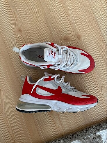 Nike spor ayakkabı