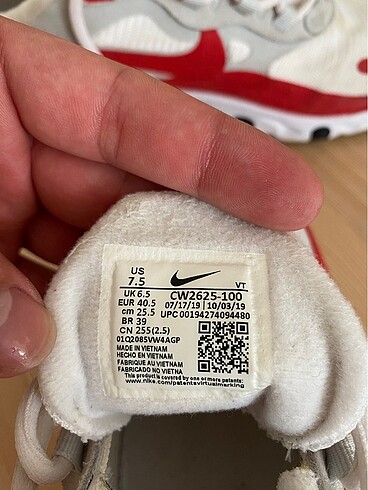 40,5 Beden Nike spor ayakkabı