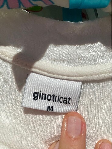Gina Beyaz hırka M beden