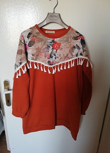 Sweatshirt 