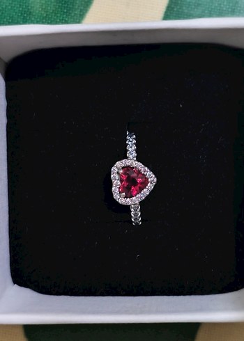 Orijinal Pandora Kırmızı Taşlı Kalp Yüzük - Görsel 2