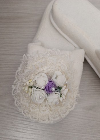 Dantel Detaylı Beyaz Kadın Terlik - Görsel 5