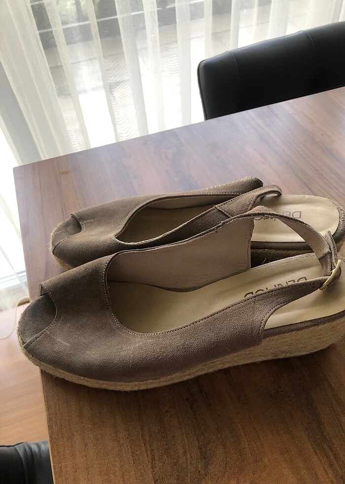 Derimod dolgu topuk - Görsel 2