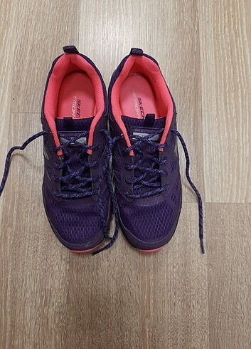 Skechers Ayakkabı
