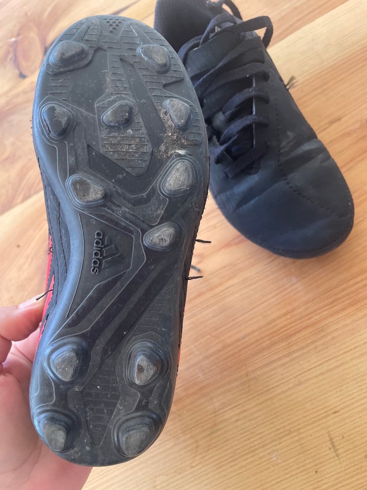 Adidas çocuk futbol krampon - Görsel 3