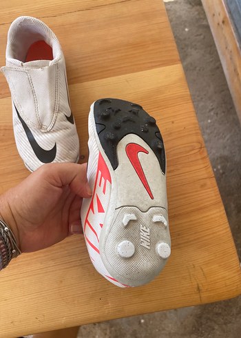 28 Beden beyaz Renk Nike çocuk futbol krampon