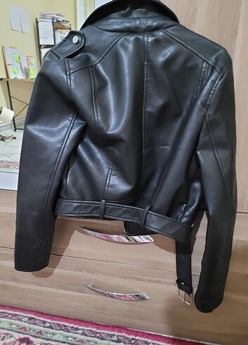 xs Beden Pull & Bear Deri Ceket