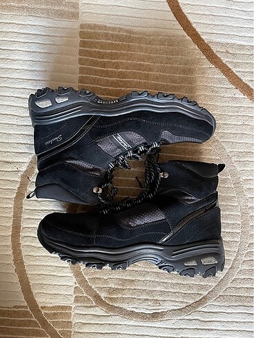 40 Beden skechers bot