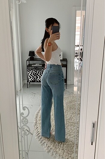 Wide Leg Jean