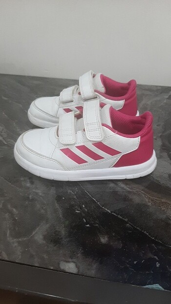 27 Beden Adidas Kız Çocuk Spor Ayakkabı 27