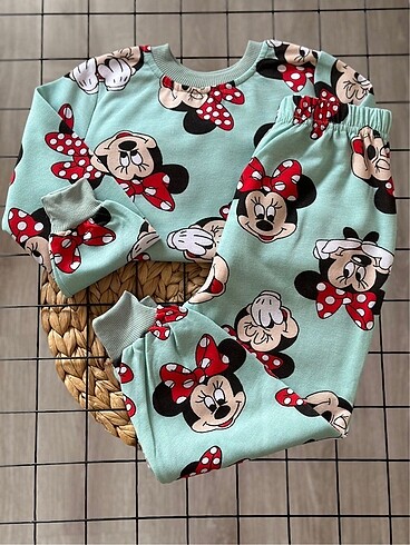Disney takım