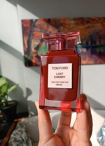 TOM FORD LOST CHERRY 