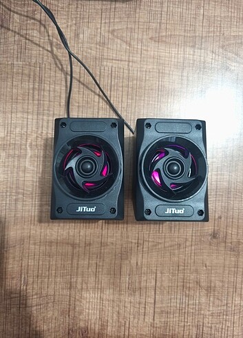 Led Aydınlatmalı 1 + 1 Hoparlör 