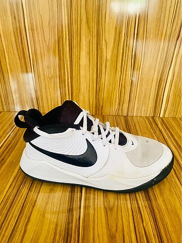 Nike Nike Team Hustle D9 Basketbol Ayakkabısı
