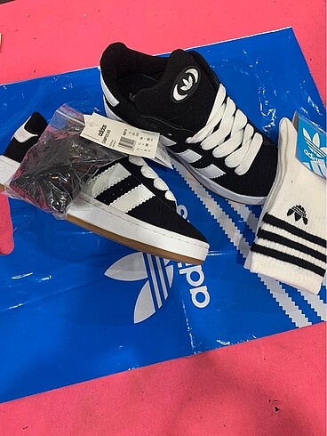 Adidas campüs sporayakkabı moda trend yenisezon