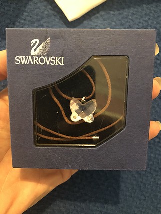 Orijinal Swarovski kelebek kolye