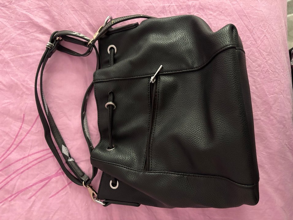 adl siyah kol çantası - Görsel 3