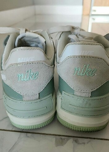 37,5 Beden Nike air