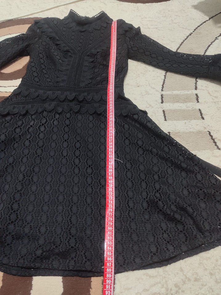 Uzun Kollu Siyah Dantelli Midi Elbise - Görsel 4