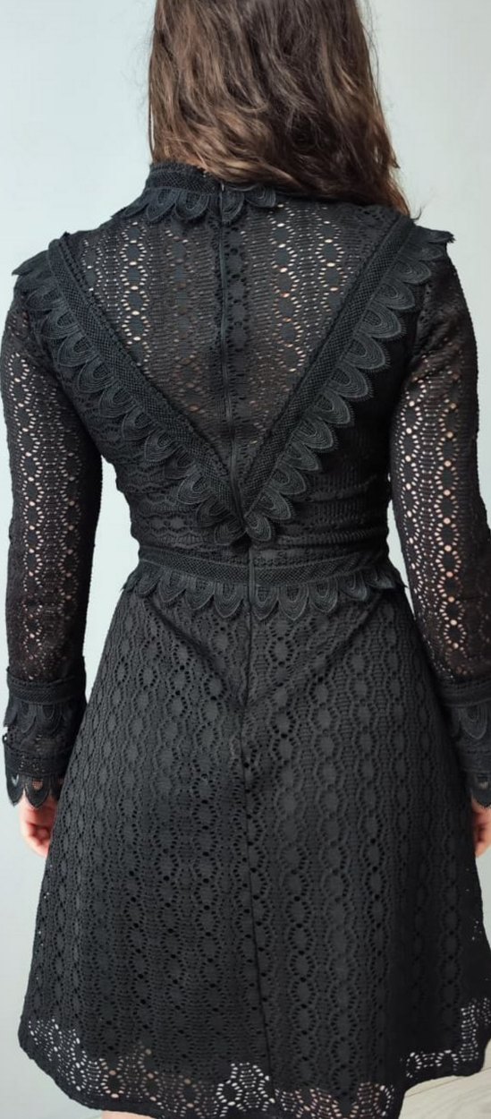 Uzun Kollu Siyah Dantelli Midi Elbise - Görsel 2