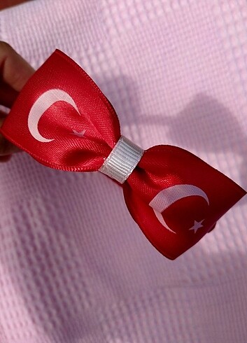 Tasarımcı Türk bayraklı taç 