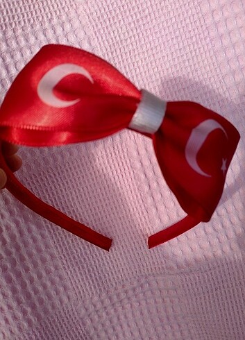  Beden Türk bayraklı taç 