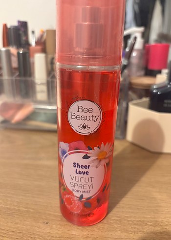 Bee Beauty Bee Beauty Sheer Love Vücut Spreyi 200 ml