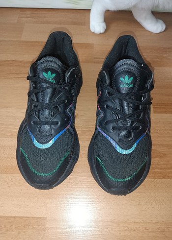 Adidas adidas ozweego kadın spor ayakkabı