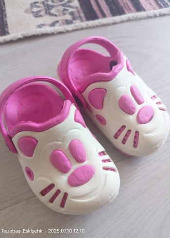 Crocs Pembe Kız Çocukları Lastik Terlikler